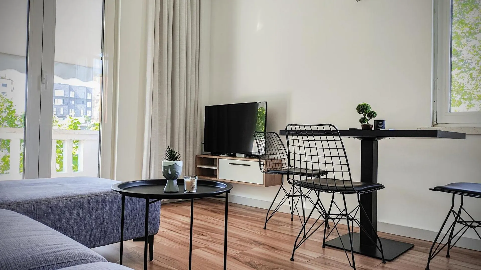 Urban Glow Tirana Apartment